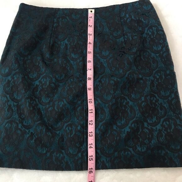 Forever 21 Contemporary mini skirt - Picture 5 of 6